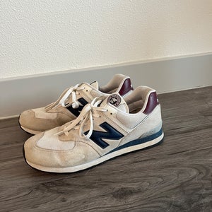 Men's Adult Size 12 New Balance Shoes 574