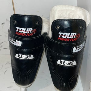 Tour Hockey Skates Size 1 (Used)