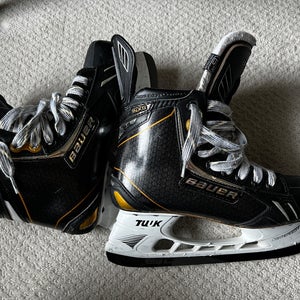 Bauer Supreme TotalOne NXG Skates Senior 6EE with Step BLACKSTEEL