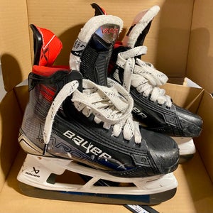 Bauer Vapor X5 Pro Hockey Skates Size 4 Fit 2