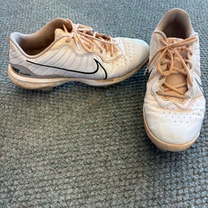 White Nike Alpha Huarache Varsity 4 Men's Size 12 Baseball Cleats (Used)