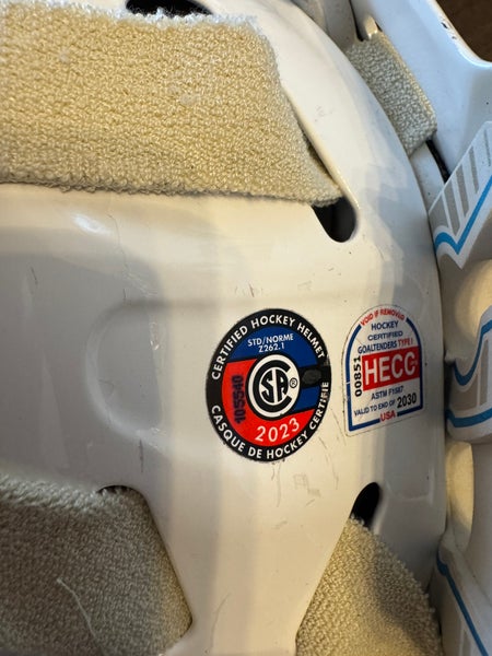 Intermediate Bauer 940 Goalie Mask / Certified Catseye Cage (Used ...