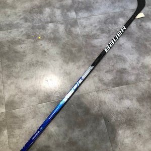 Senior Bauer Vapor Hyperlite Hockey Stick Left Hand (Used)