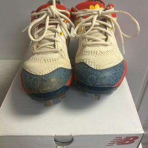 Red Men's Size M 6.5 (W 7.5) Adult New Balance Low Top 3000v4 Metal (Used)