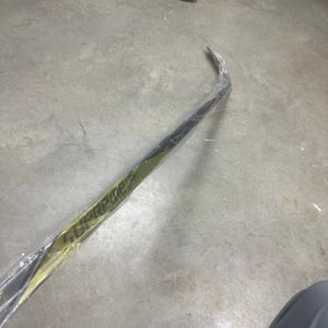 Intermediate Bauer Supreme 1S Right Handed Hockey Stick P88  (New)