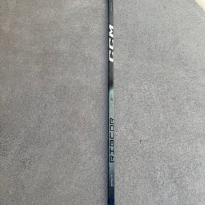 Intermediate CCM Jetspeed FT6 Pro Right P28 Pro Stock (Trigger8 Pro wrap - Used 6 of 7)