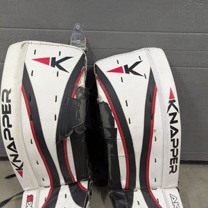 32" Knapper AK5 Goalie Leg Pads (Used)