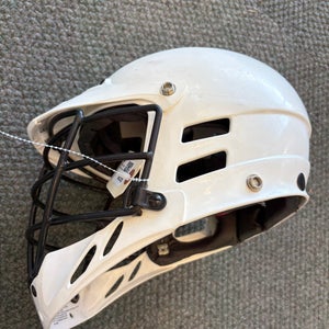 White Adult Cascade CLH2 Helmet (Used)