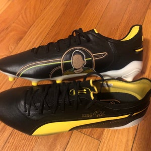Puma King Ultimate Pele Soccer Cleats Men’s 11.5 $240 Retail New Rare!!!