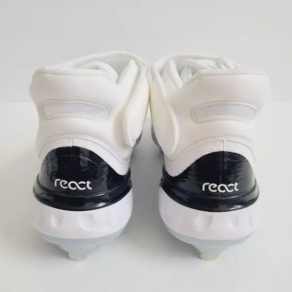 Nike Alpha Huarache Elite 4 Mid Baseball Cleats FD2744-101  display picture 1