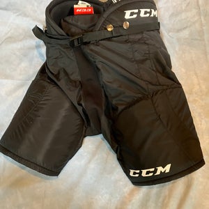 Black Junior Small CCM LTP Hockey Pants (Used)