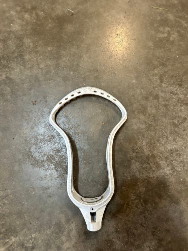 Adult Nike Unstrung CEO Head (Used)