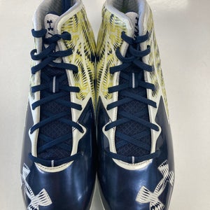 Men's  Size 13.0 (W 14.0) Under Armour Mid Top ClutchFit Molded Cleats (New)
