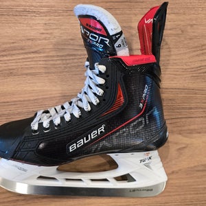 Bauer Vapor 3X Pro Skates Size 6 Fit 1 like new