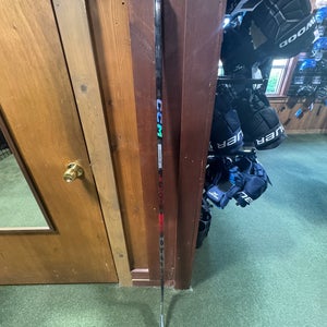 Junior CCM Jetspeed FT7 Pro 50 Flex Right Handed Hockey Stick P28  (New)