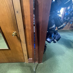 Junior CCM Jetspeed FT7 Pro 40 Flex Right Handed Hockey Stick P29  (New)