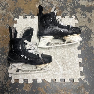 Used Custom Hyperlites