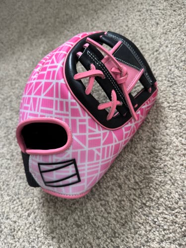 2025 Rawlings Right Hand Throw Infield REV1X Baseball Glove 11.5" (Used)