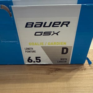 2025 Bauer gsx Hockey Skates Regular Width 6.5 (New)