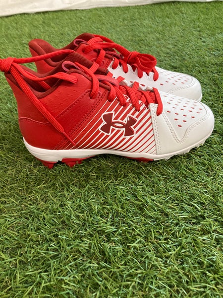 New Under Armour Leadoff Mid RM Jr. Molded Cleats | Youth 2.5