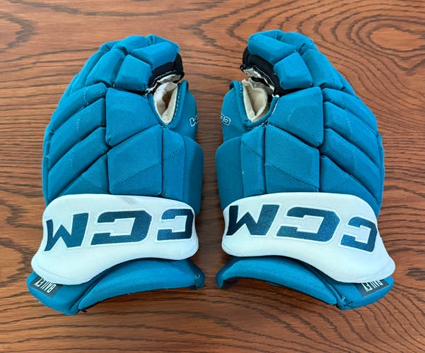 CCM HGJS Gloves 14" Pro Stock (Used)