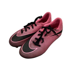 Used Nike Soccer Cleats Pink Junior 02.5 11884-S000045366
