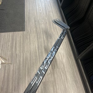 Senior Easton Left Hand P92 85 Flex (New) Stealth CXT Hockey Stick