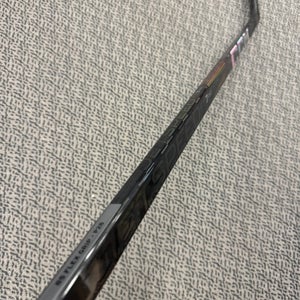 CCM Jetspeed FT7 Pro 85 Flex P28 curve right hand stick