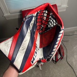 Used Regular Pro Stock EFlex 5 Glove and Blocker