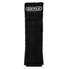 New BATTLE FOOTBALL TOWEL BLK 11347-BAT22AC000003