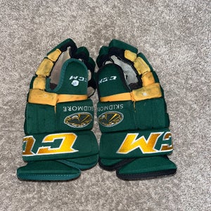 CCM Skidmore Men’s Hockey Gloves 14" (Used)