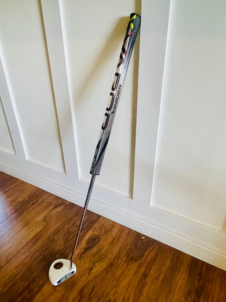 TaylorMade Ghost Hockey Stick Putter
