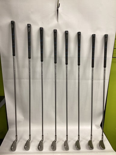 Callaway (Used) Right Handed Women's Ladies Flex Graphite Shaft Iron Set