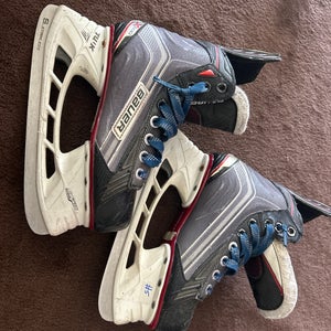 Bauer X 600 ice hockey skates