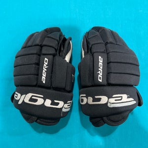 Black Junior Eagle Aero Gloves 10" (Used)