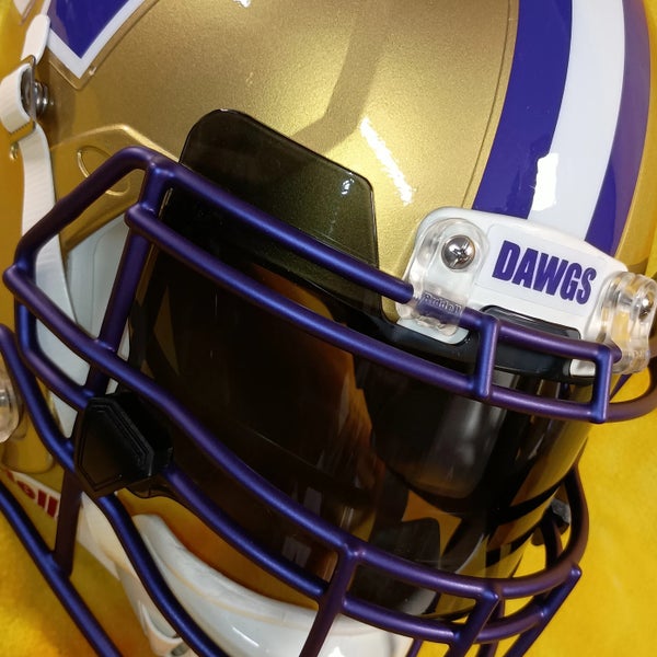 Washington Huskies custom fullsize Riddell Speed XL football helmet gold