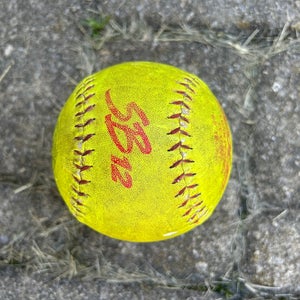 1 Softball Pack (Used)