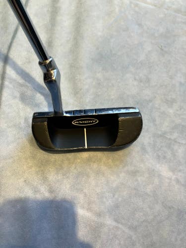 Men's Knight Trakker TK1 Mallet Putter Right Handed 32" (Used)