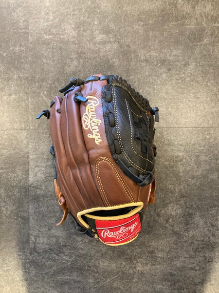 Brown Rawlings Sandlot Right Hand Throw Baseball Glove 12" (Used)
