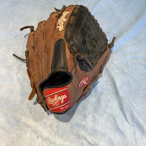 Brown Adult Rawlings Premium Series Right Hand Throw Pitcher's Baseball Glove 11.5" (Used)