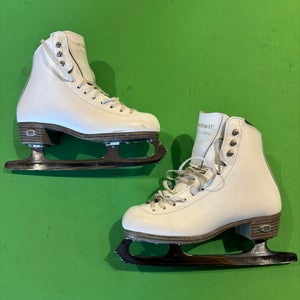 Riedell Diamond Figure Skates | Size: 2.5