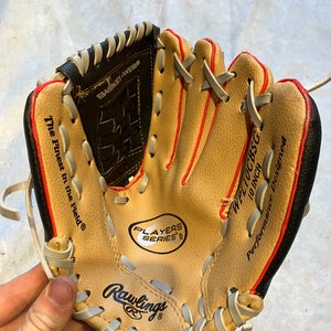 Brown Rawlings Player series Right Hand Throw Infield Baseball Glove 10" (Used)