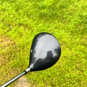 Men's 2006 Cleveland Launcher Ti 460 Right Handed Driver Stiff Flex 10.5 Loft (Used)