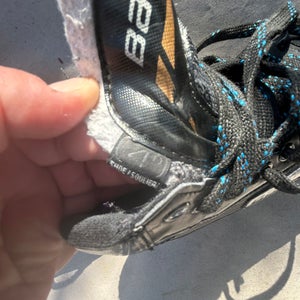Bauer goalie Skates Size 4