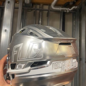 Chrome FLG Cascade R