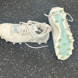 Used New Balance LAX Cleats Womens White Senior 5.5 11849-S000027263