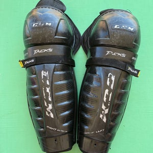 Senior CCM Tacks 9550 Shin Pads 13" (Used)