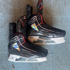 True HZRDUS 9X Size 8 Used