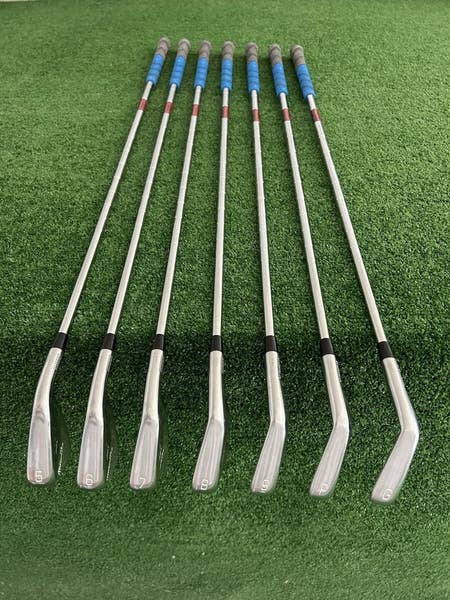 Mizuno Pro 245 Forged Iron Set 5-G / KBS Tour 130 X Extra Stiff +1