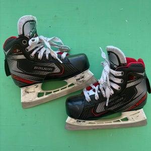 Youth Bauer Vapor X2.7 Hockey Goalie Skates | Size 12 (Used)